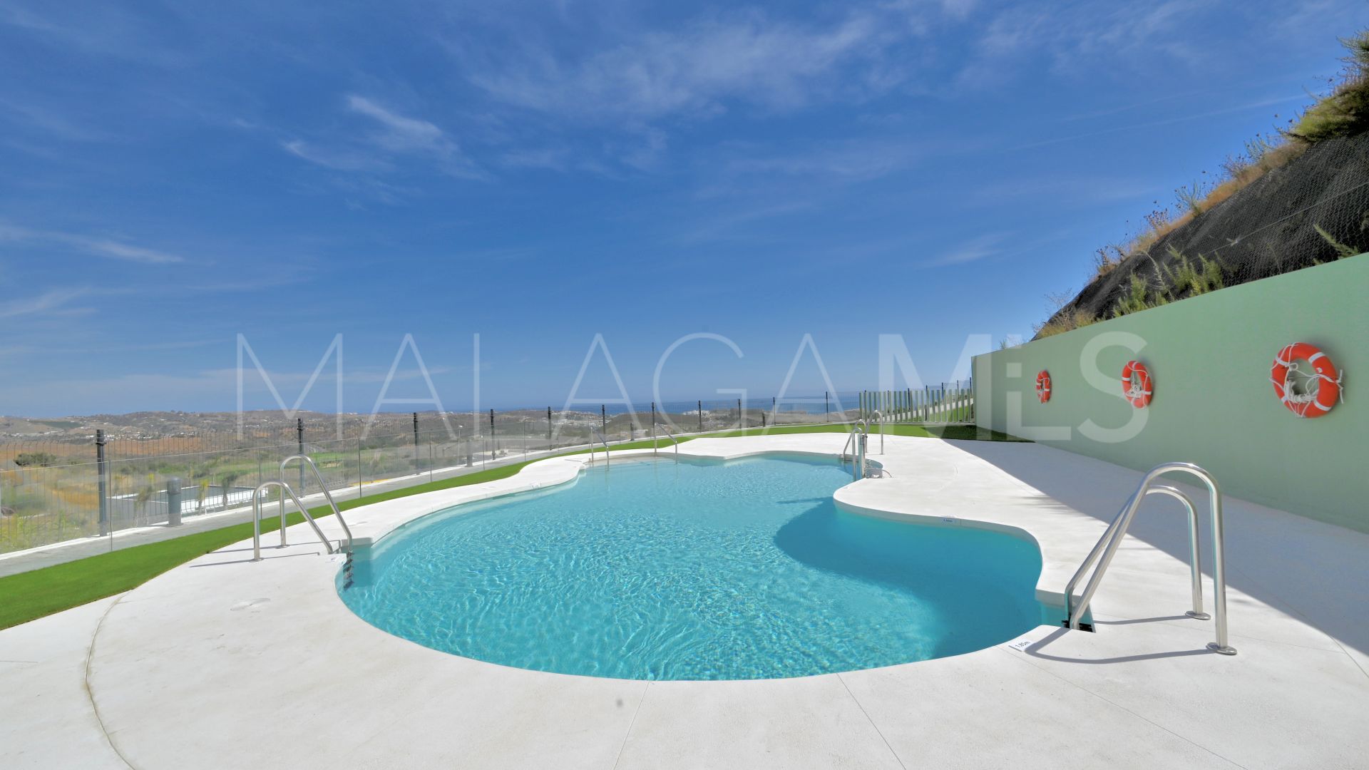 Se vende apartamento de 3 bedrooms in Calanova Golf