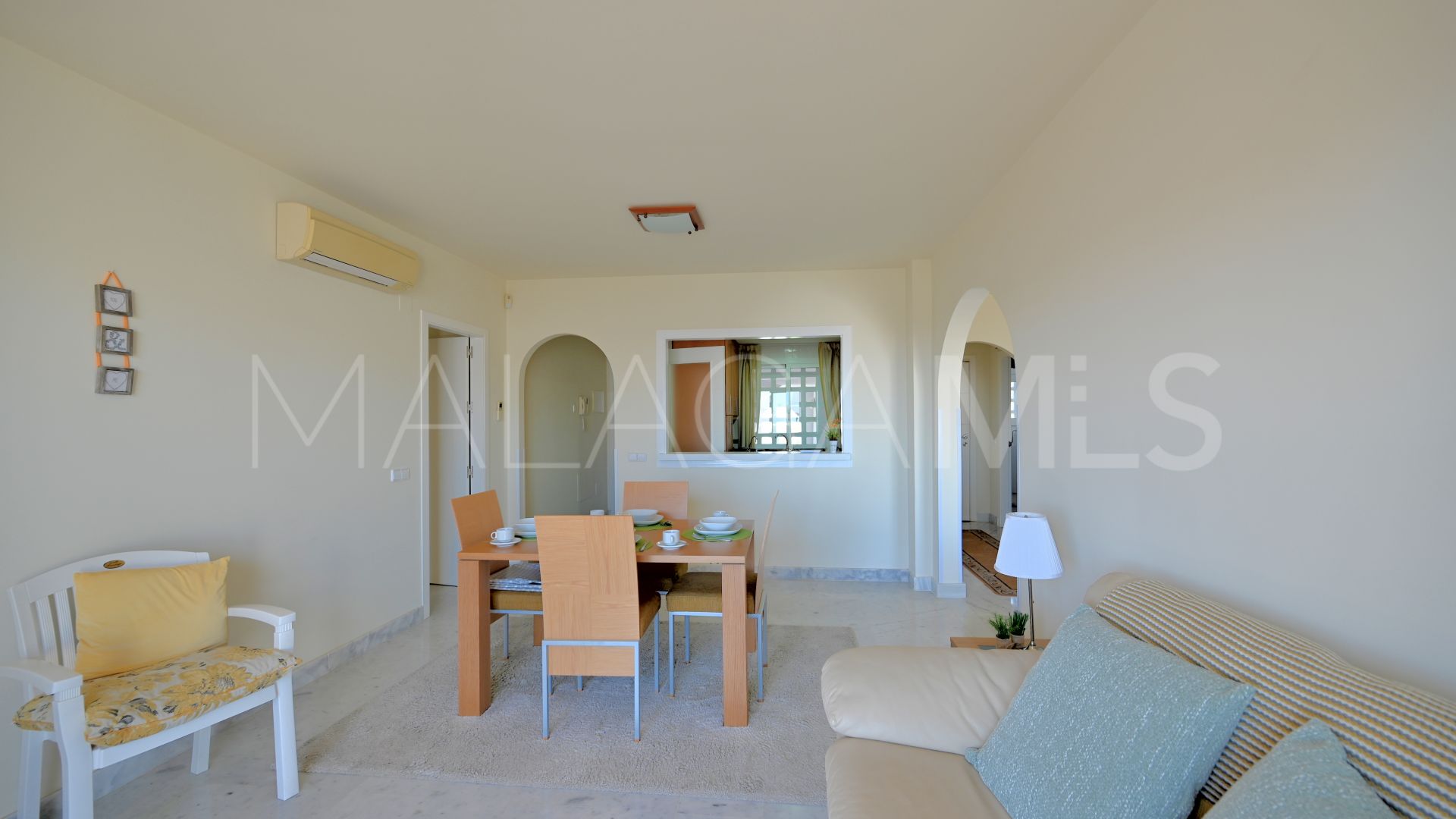 Penthouse for sale in Calahonda