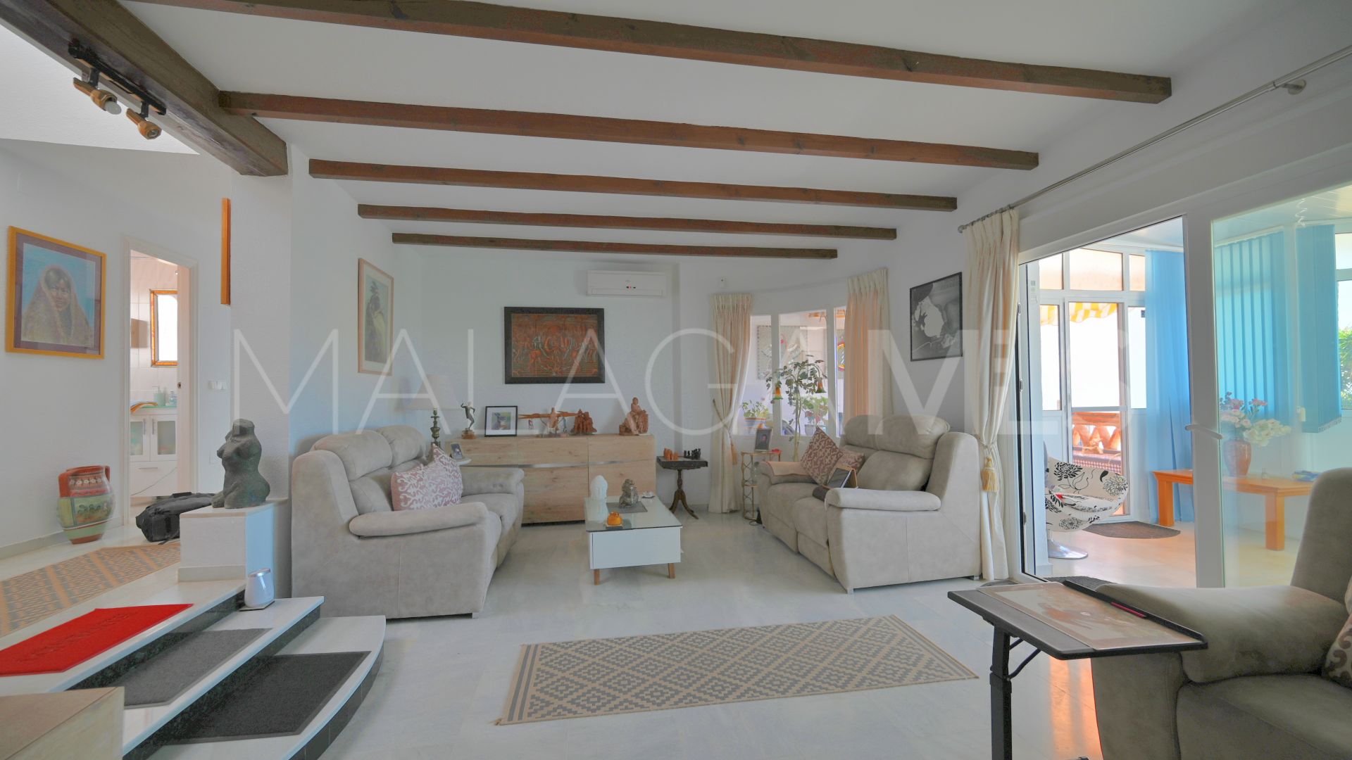 For sale semi detached house in Calahonda with 3 bedrooms