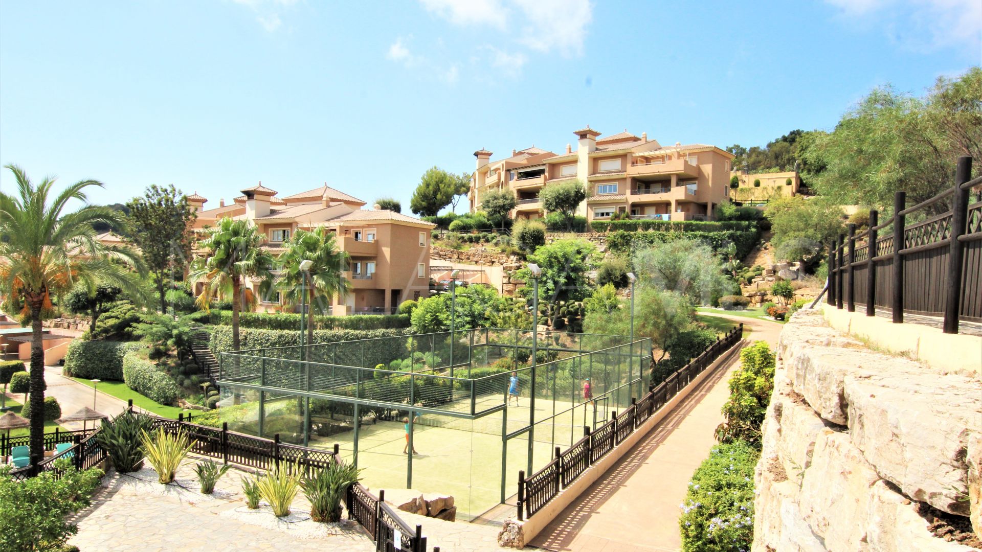 La Mairena, atico a la venta with 2 bedrooms