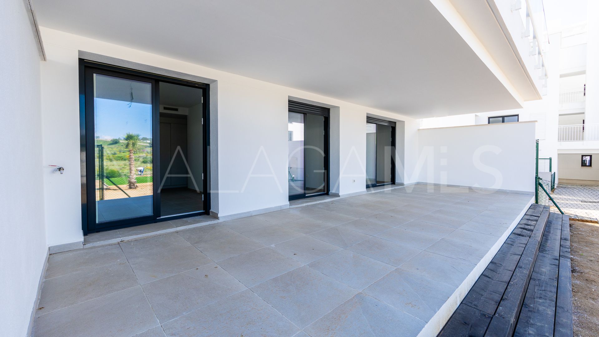 Apartamento planta baja for sale in Cala de Mijas de 2 bedrooms
