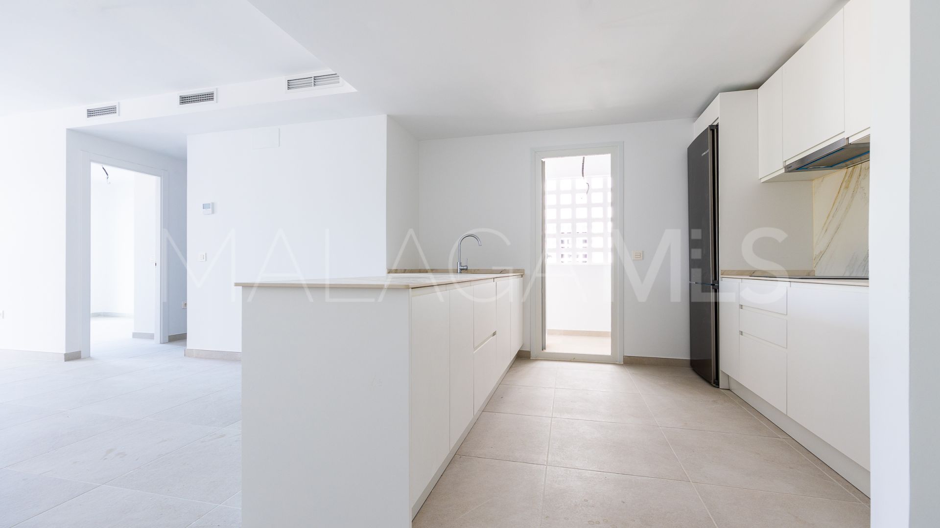 Apartamento planta baja for sale in Cala de Mijas de 2 bedrooms