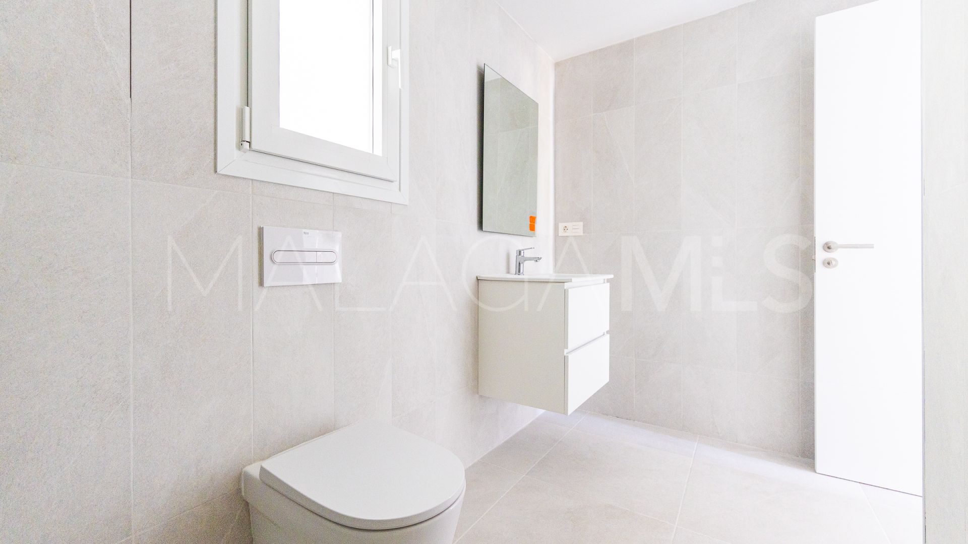 Apartamento planta baja for sale in Cala de Mijas de 2 bedrooms