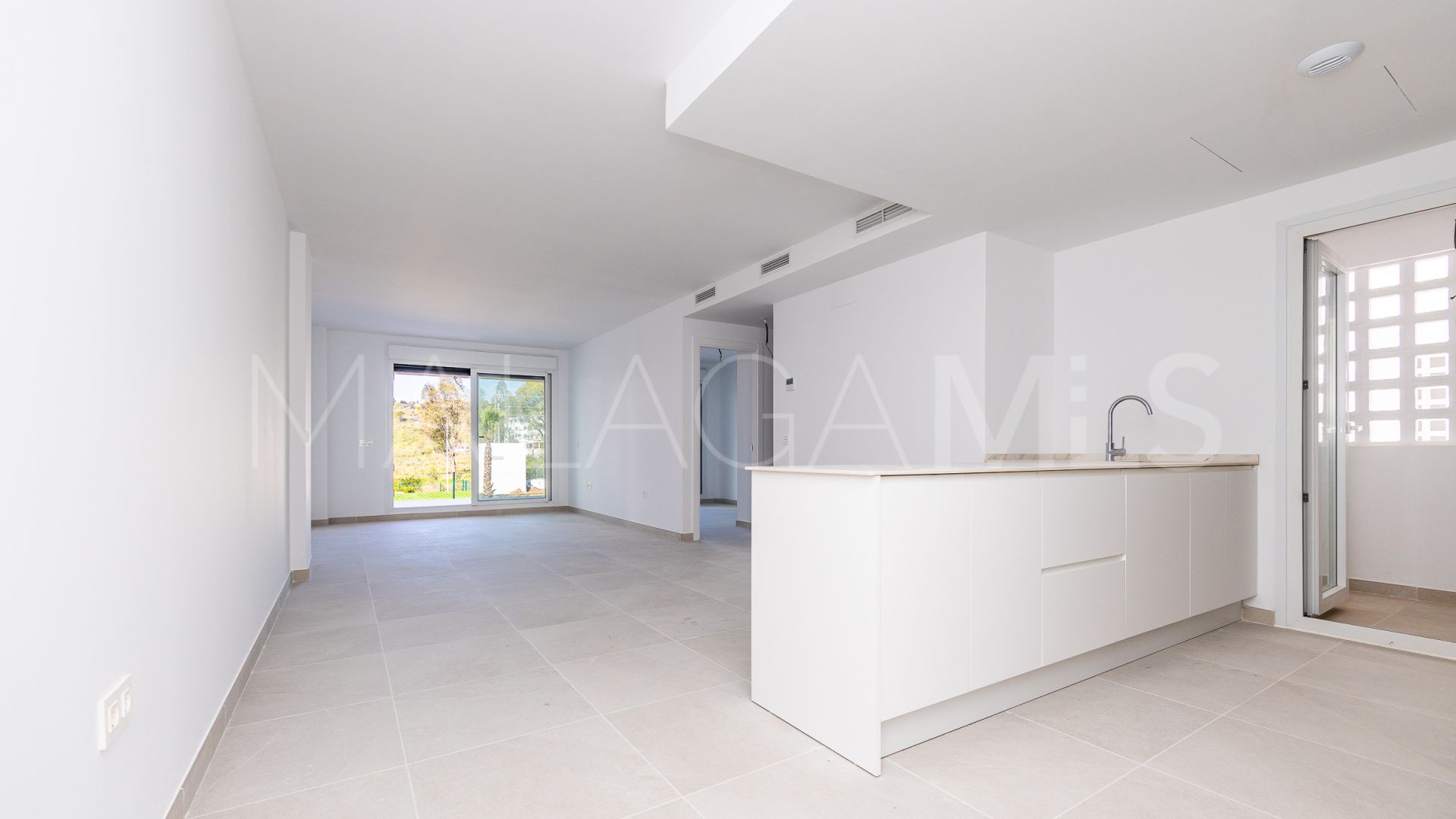 Apartamento planta baja for sale in Cala de Mijas de 2 bedrooms