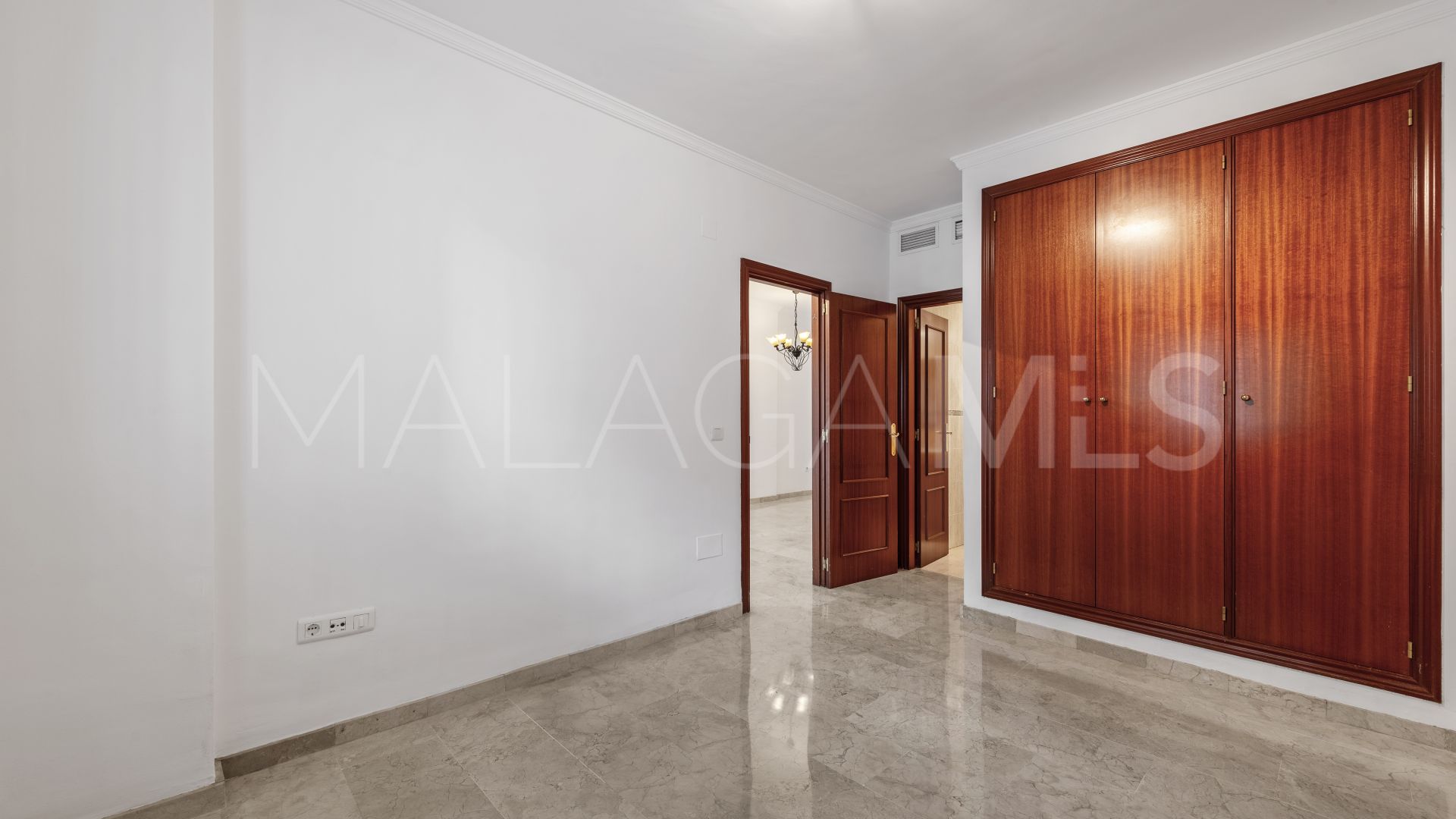 Appartement rez de chaussée for sale in Miraflores Golf