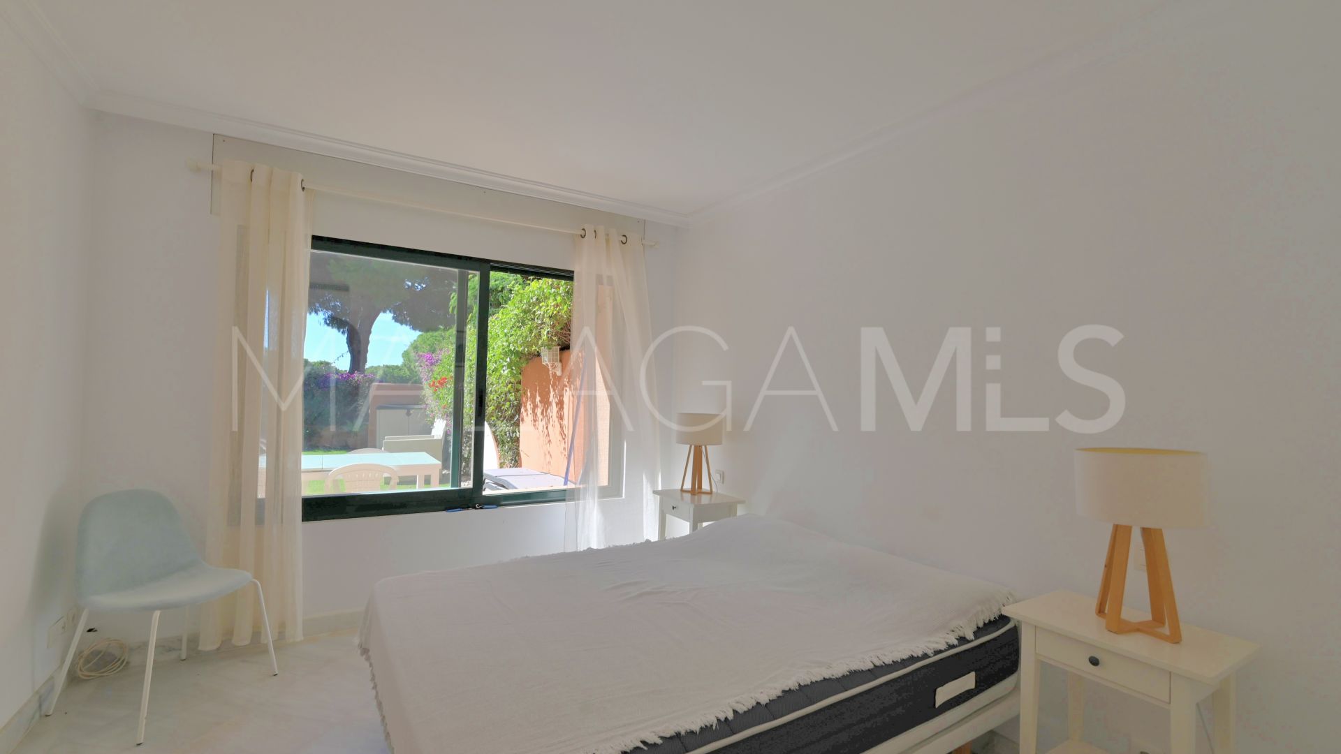 Cabopino ground floor apartment for sale