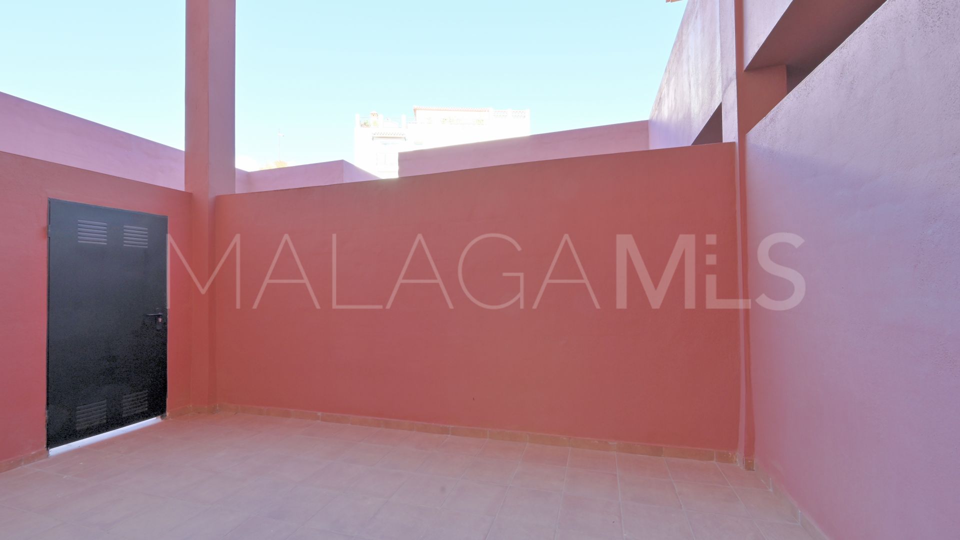 Ground floor apartment for sale in Calahonda