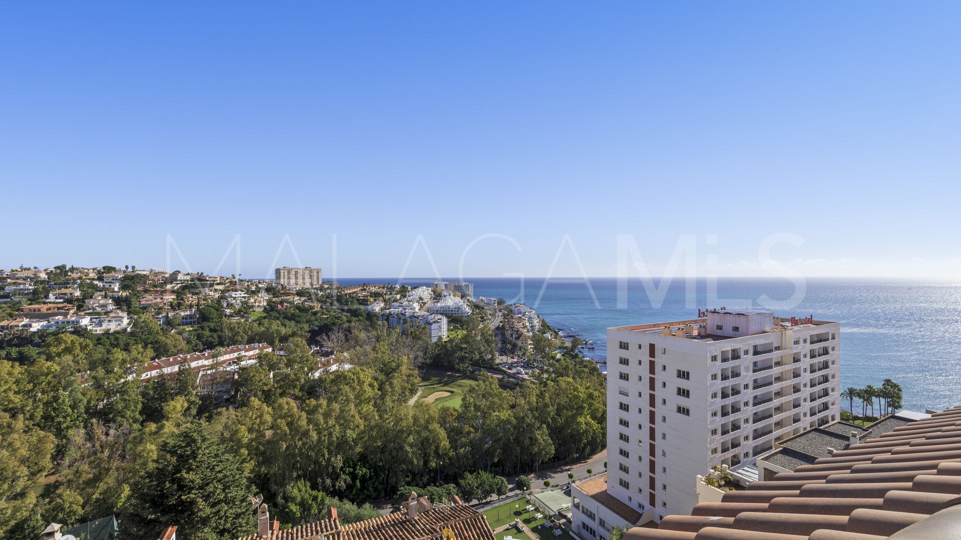 Zweistöckiges penthouse for sale in Torrequebrada