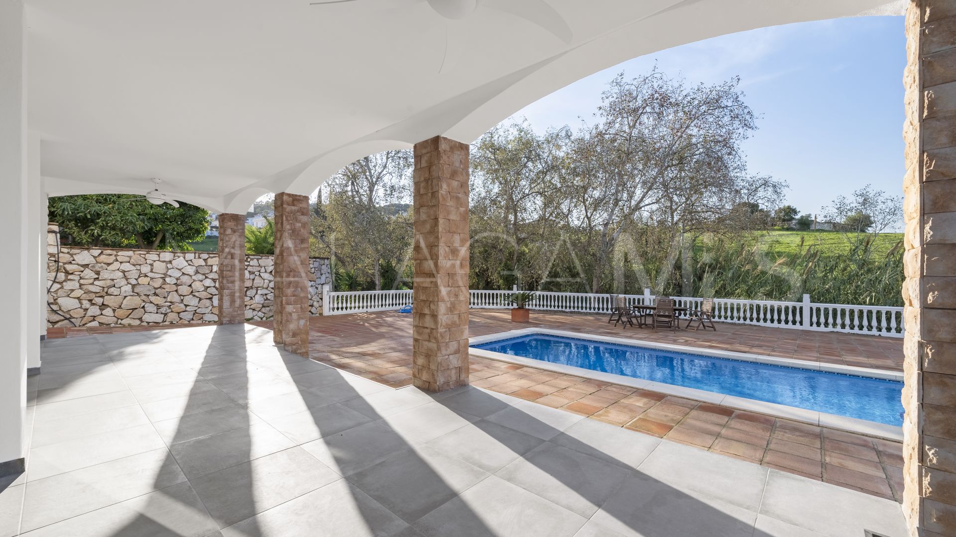 Villa for sale in Cerros del Aguila