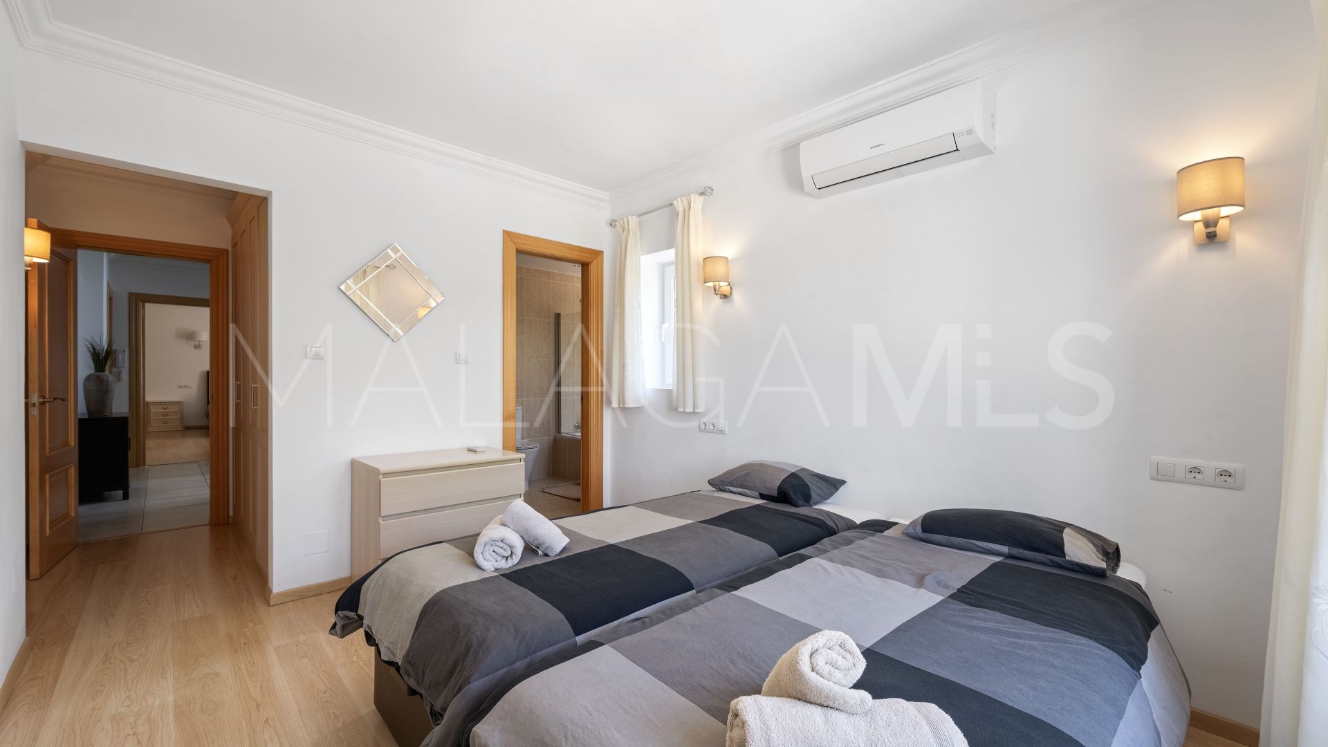 Villa for sale in Cerros del Aguila