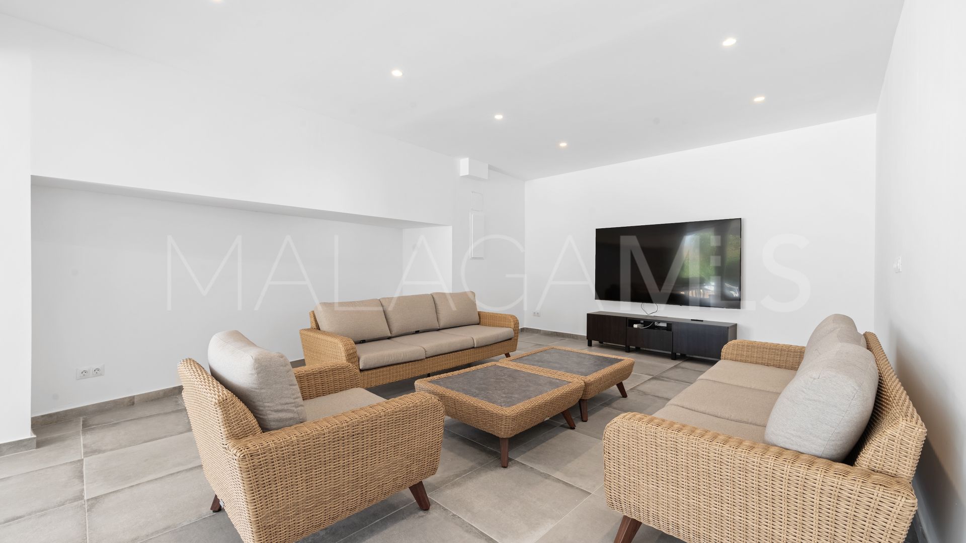 Villa for sale in Cerros del Aguila
