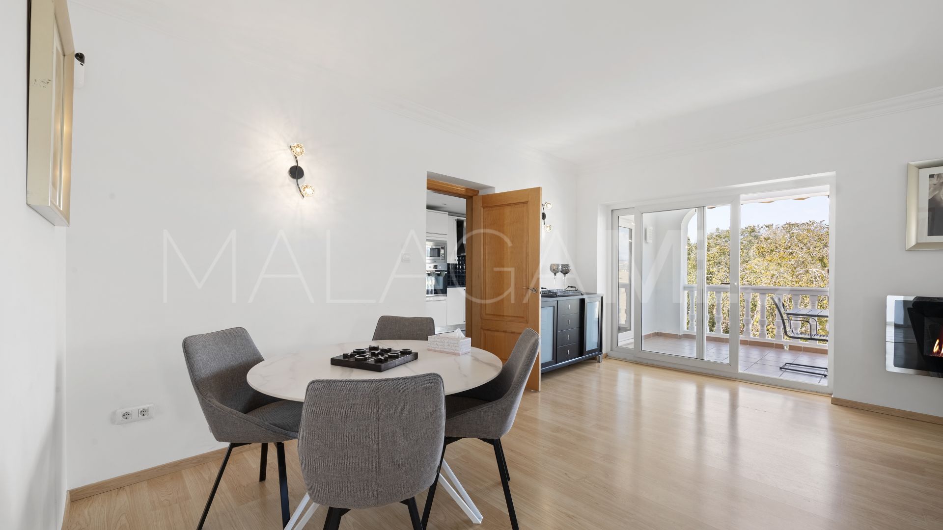 Villa for sale in Cerros del Aguila