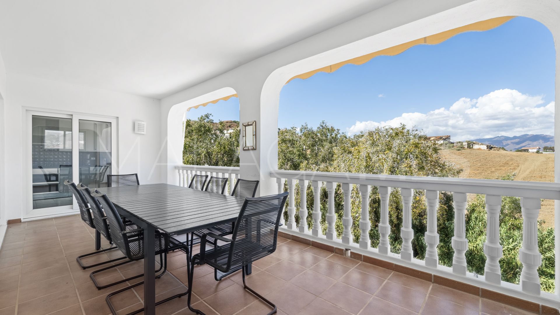 Villa for sale in Cerros del Aguila