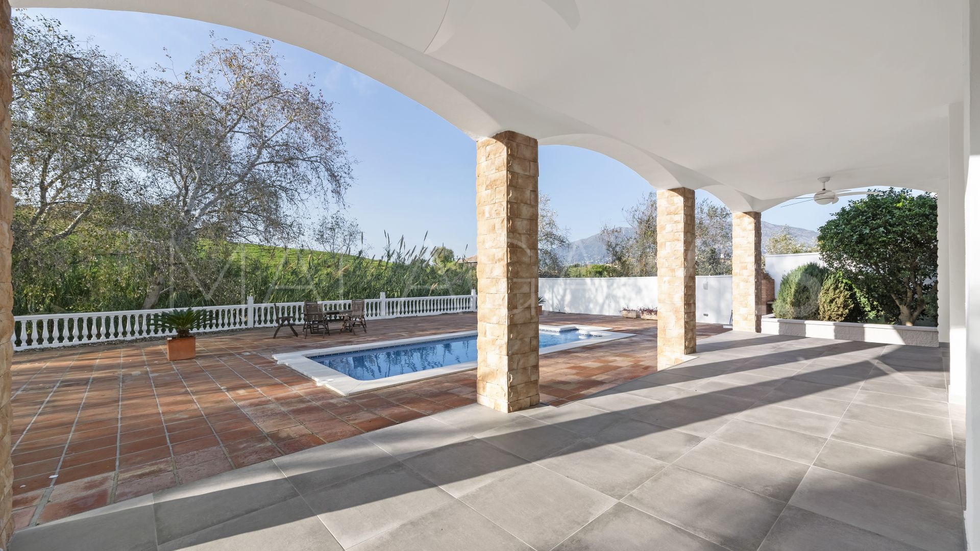 Villa for sale in Cerros del Aguila