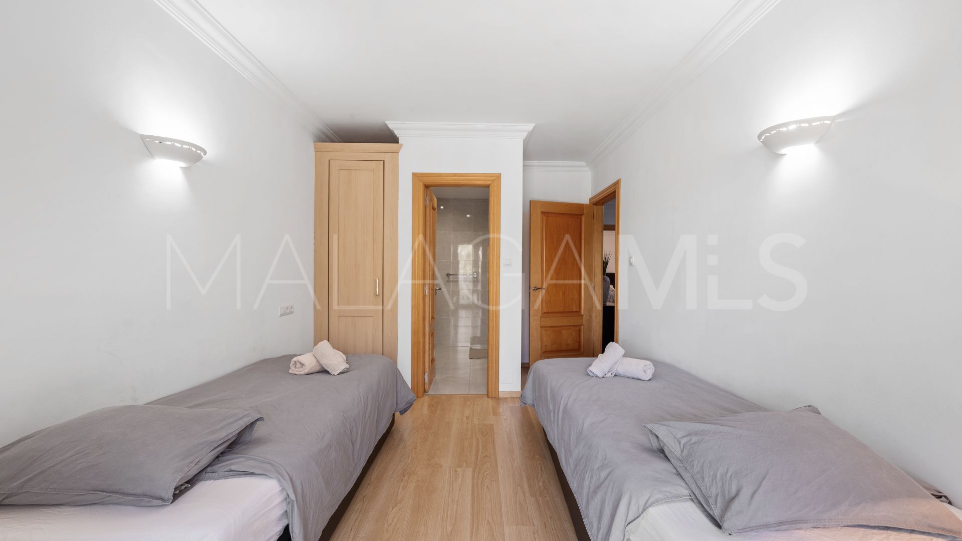 Villa for sale in Cerros del Aguila