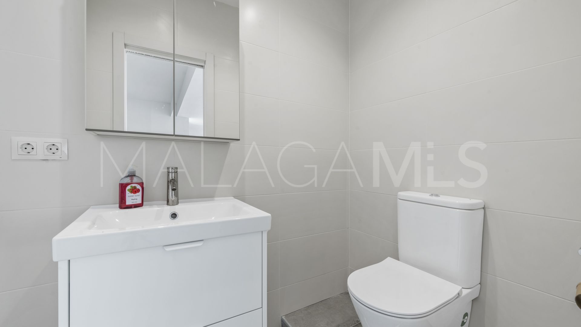 Villa for sale in Cerros del Aguila