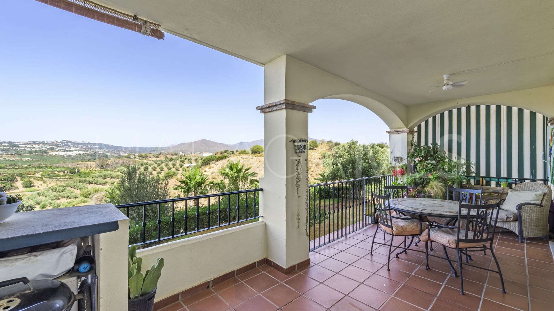 Ground floor apartment in La Cala Hills for sale