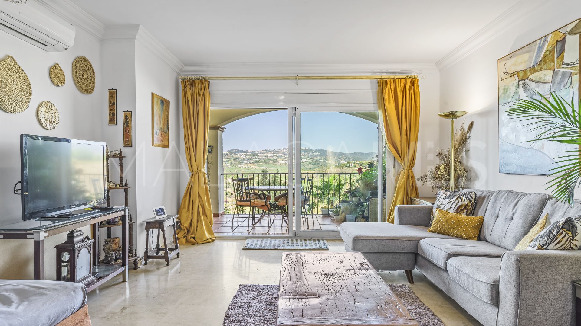 Ground floor apartment in La Cala Hills for sale