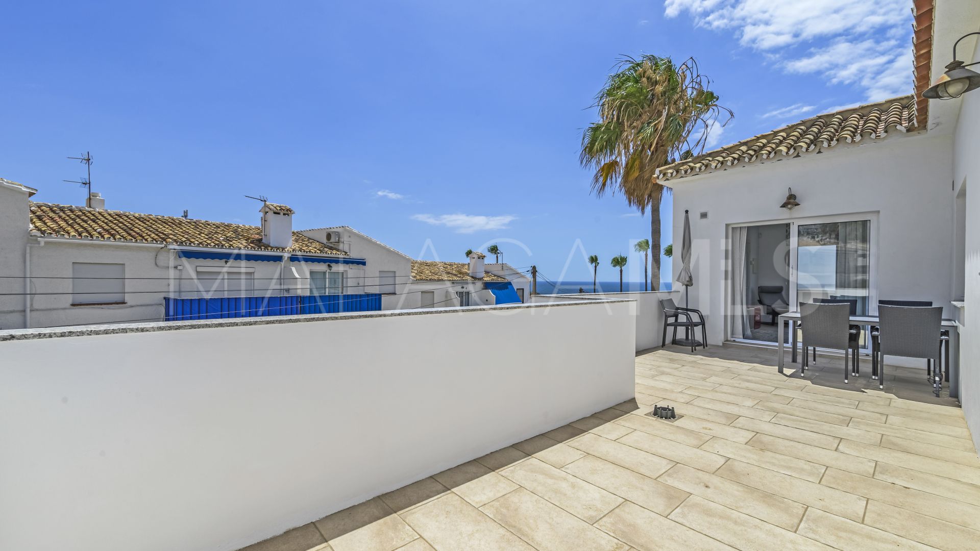 For sale villa with 5 bedrooms in Cala de Mijas