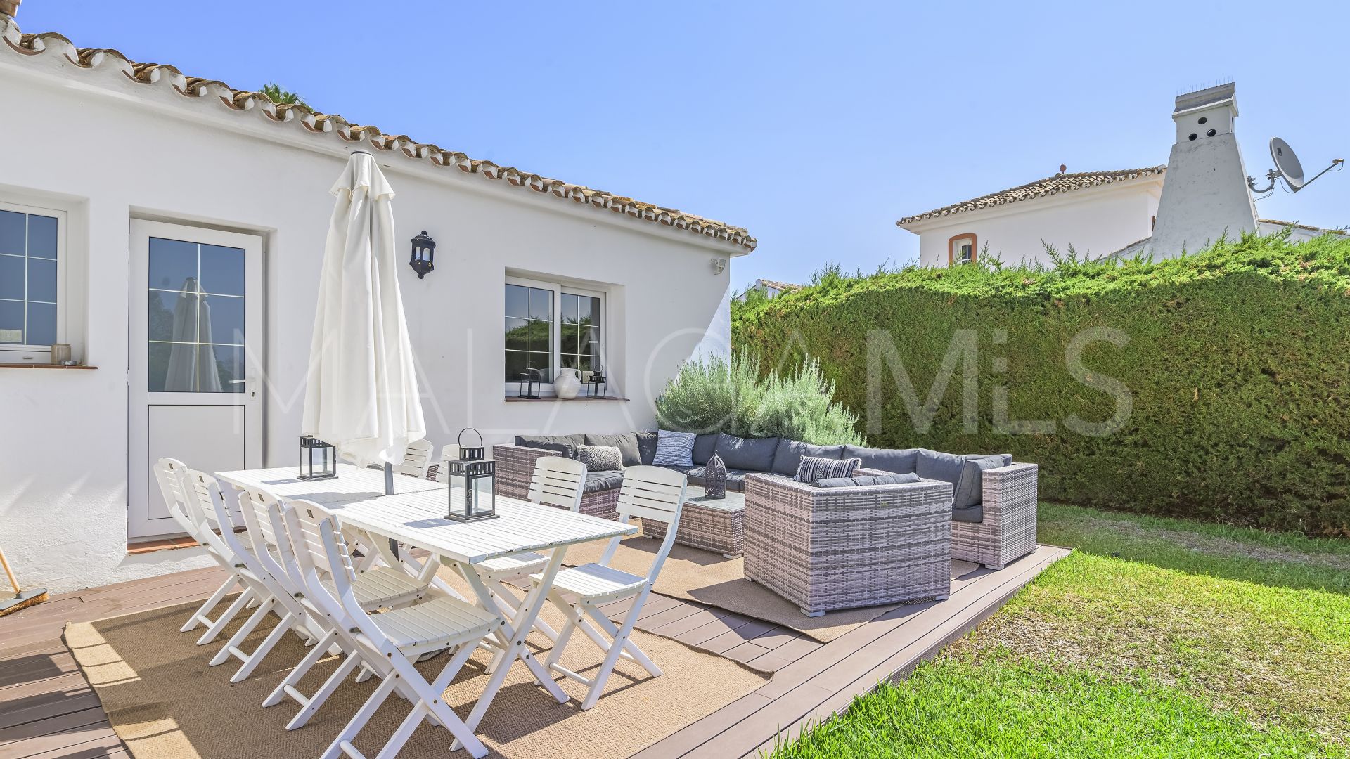 Villa for sale in Calahonda