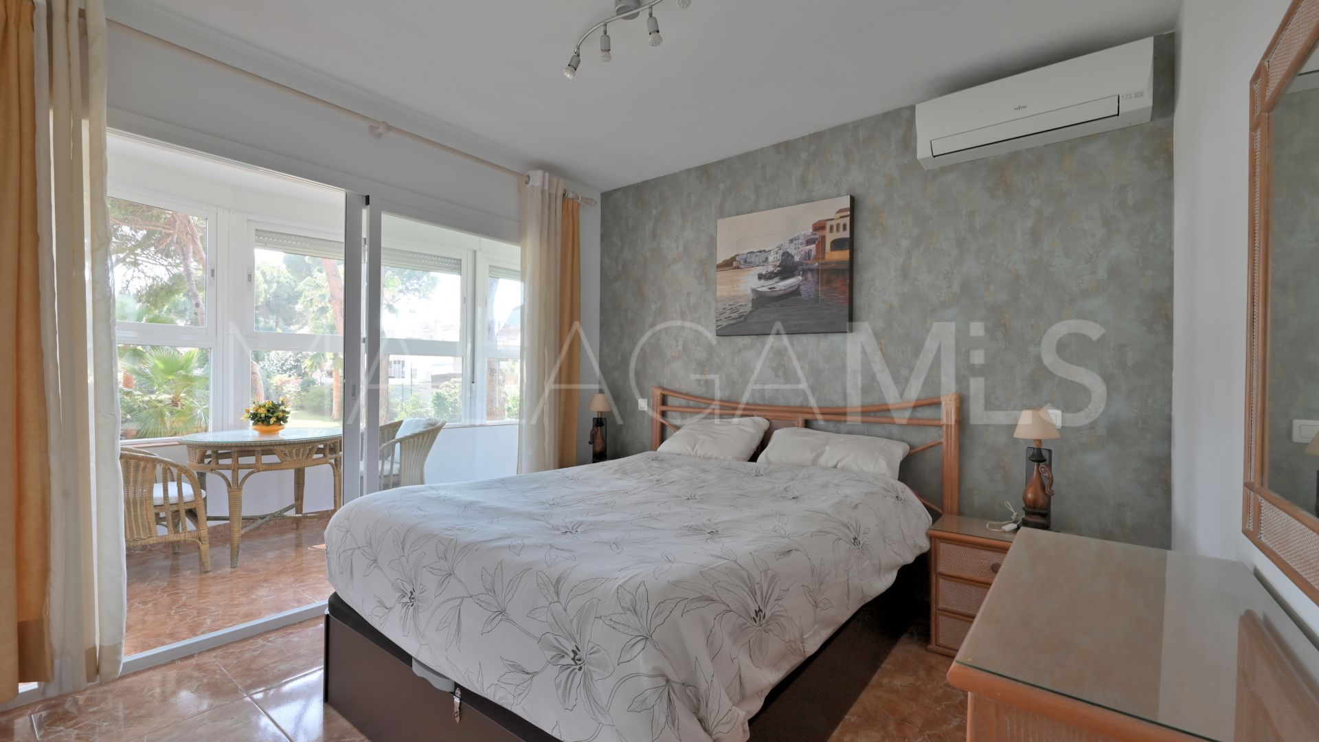 Calahonda, apartamento with 2 bedrooms for sale