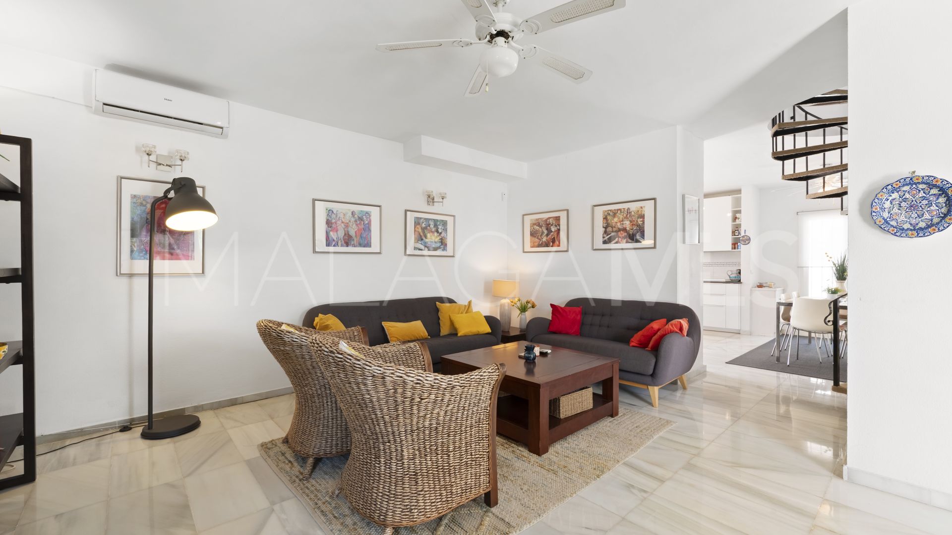 Villa for sale in Calahonda