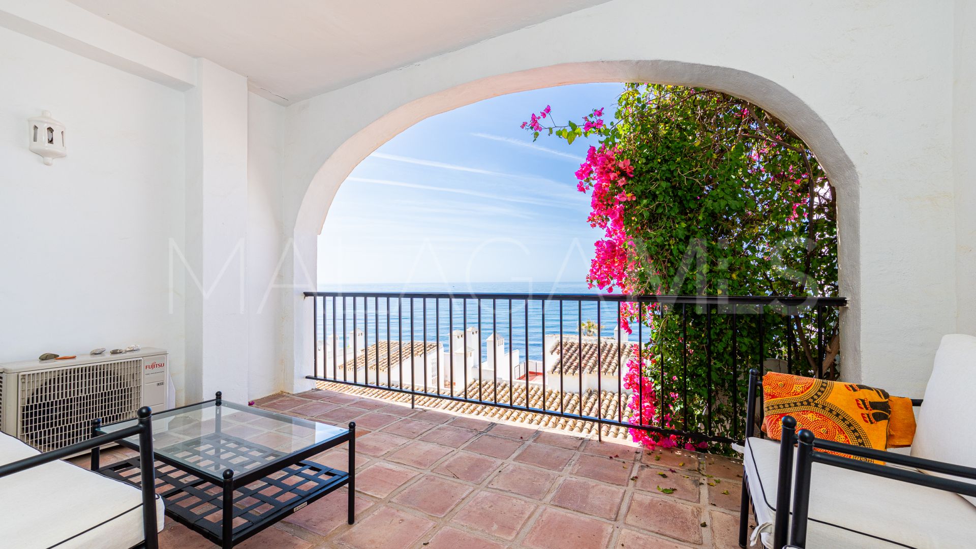 Ground floor duplex for sale in Calahonda