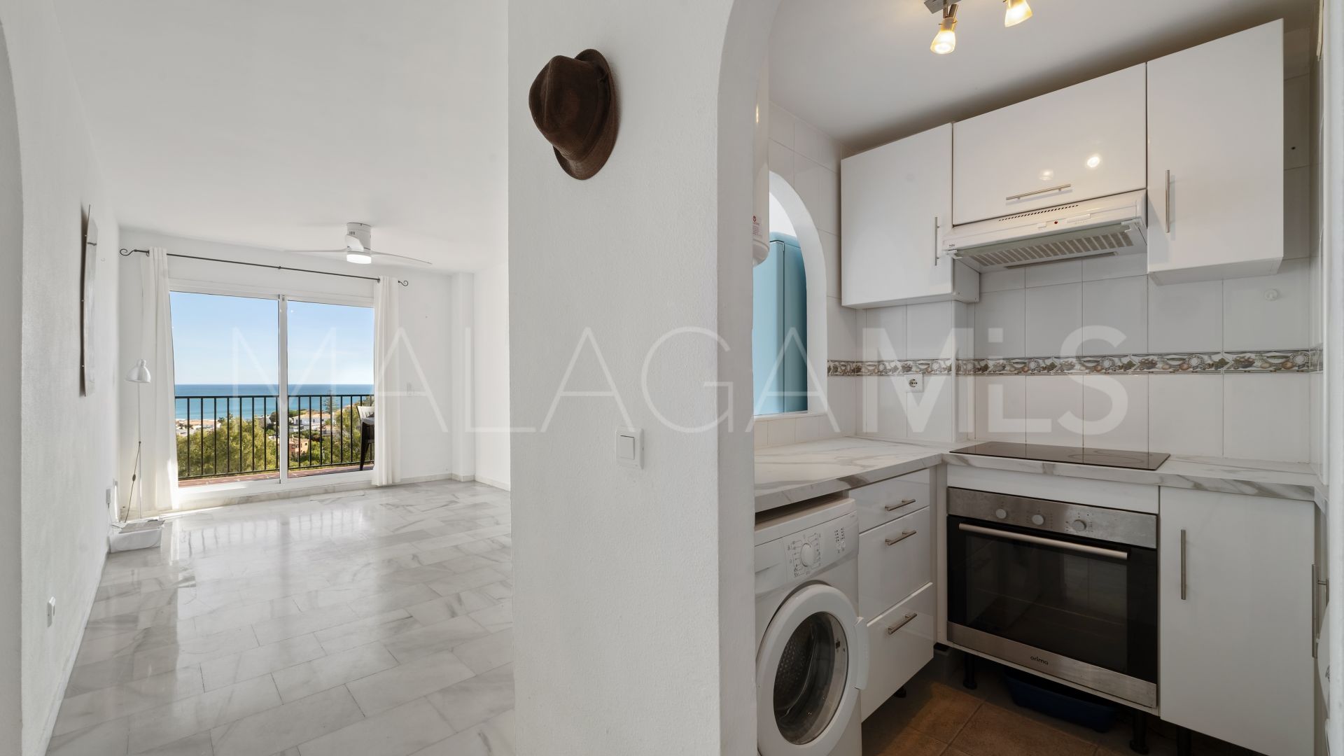 For sale penthouse in Miraflores with 2 bedrooms