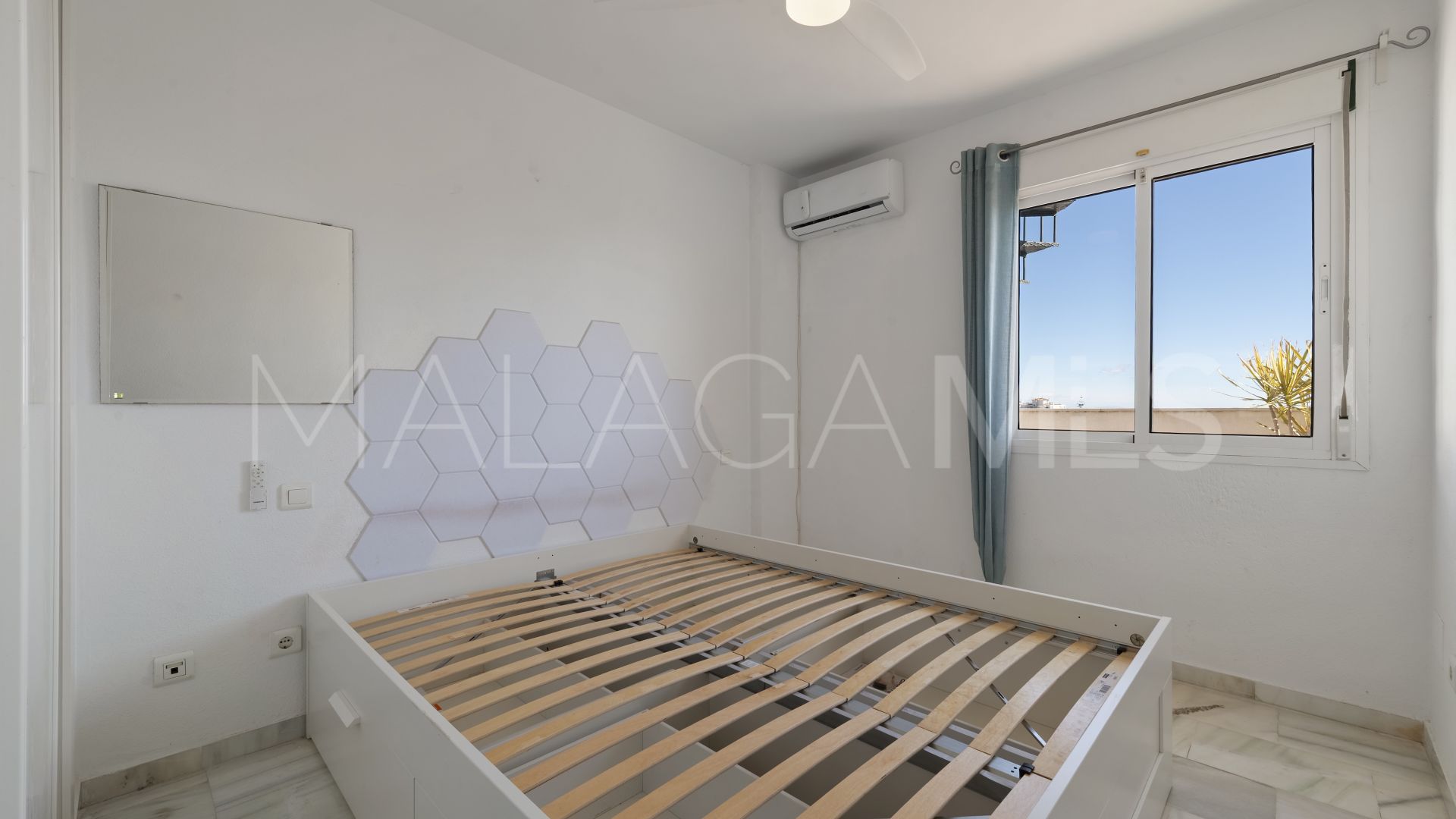 For sale penthouse in Miraflores with 2 bedrooms