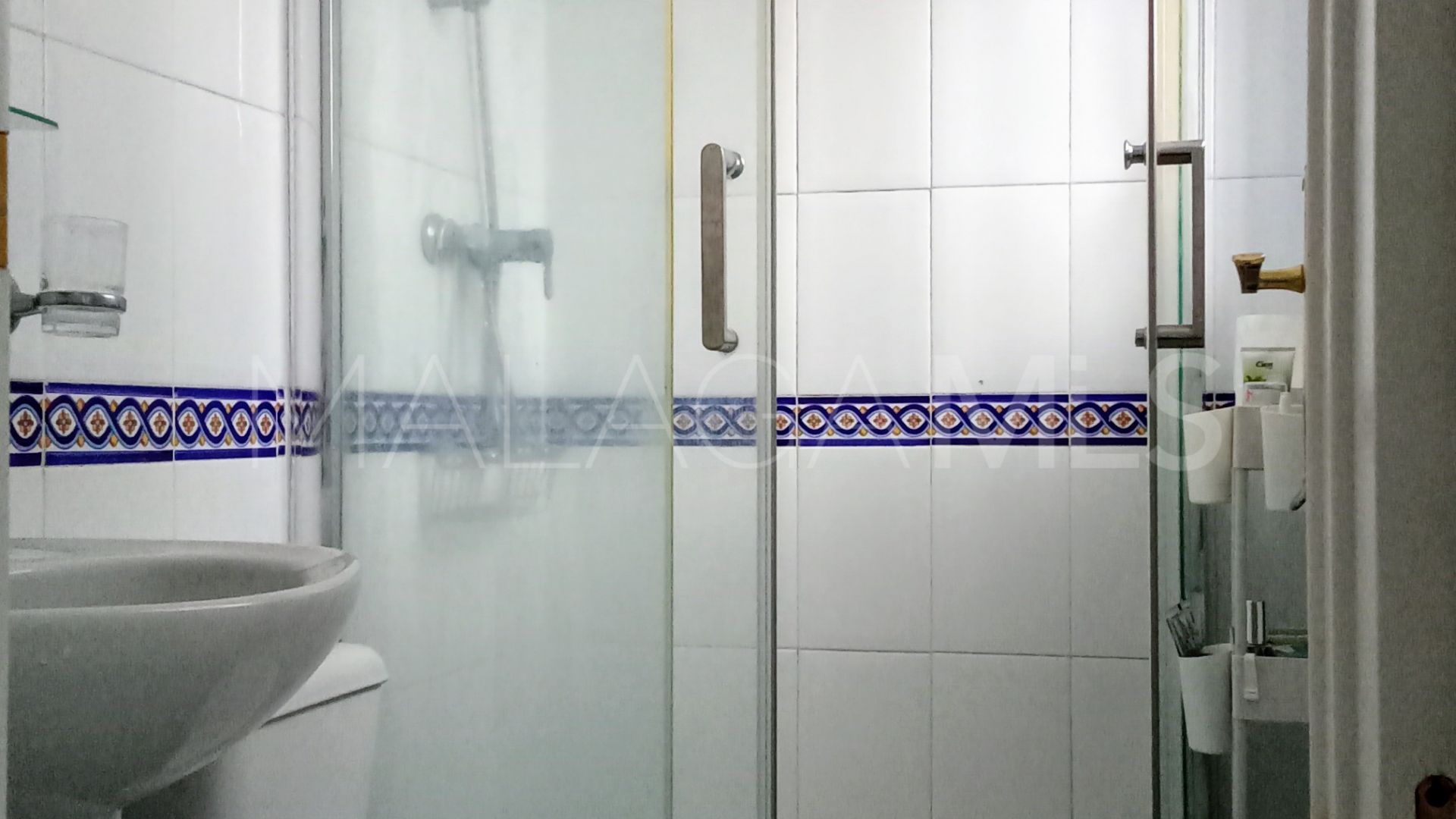 Takvåning for sale in Miraflores