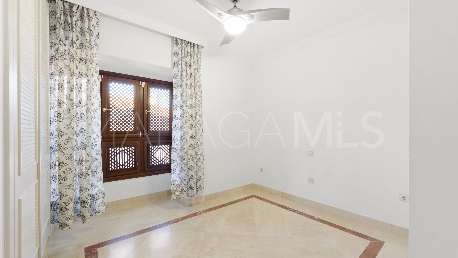 Parhus for sale in Riviera del Sol