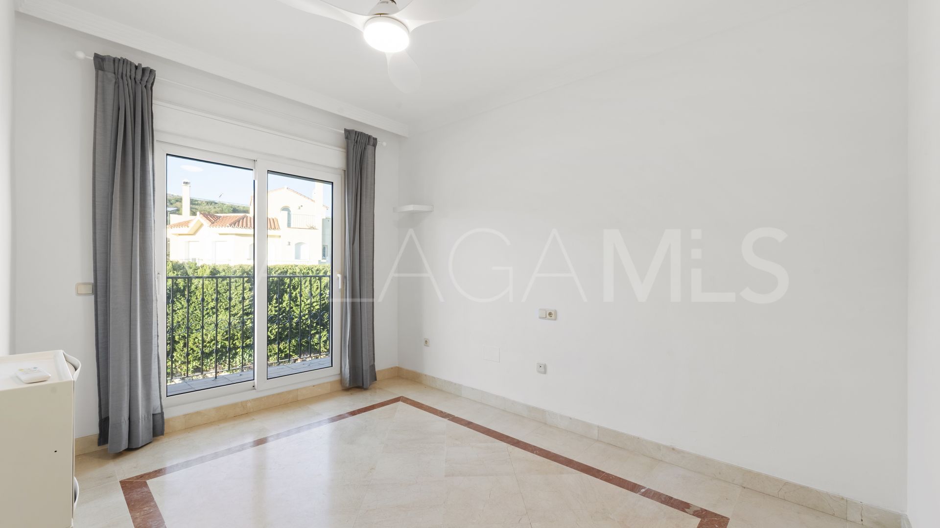 Parhus for sale in Riviera del Sol