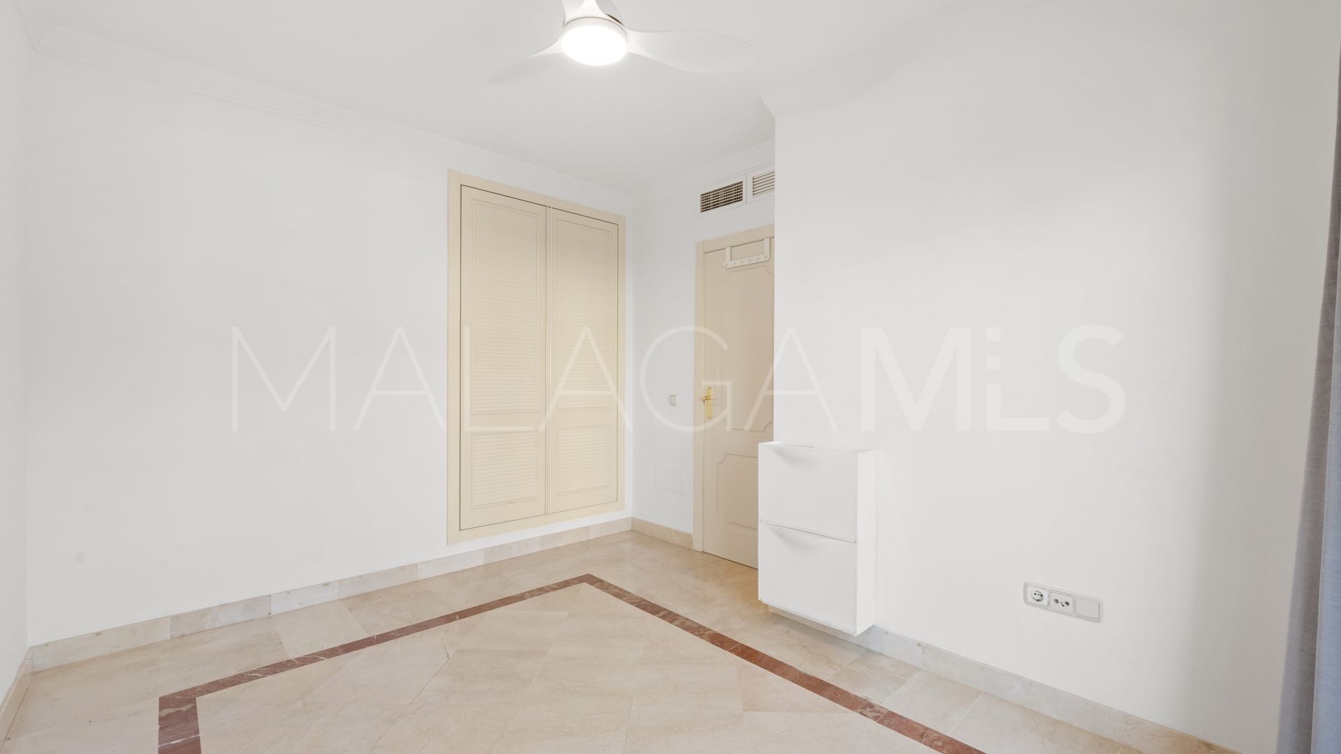 Parhus for sale in Riviera del Sol