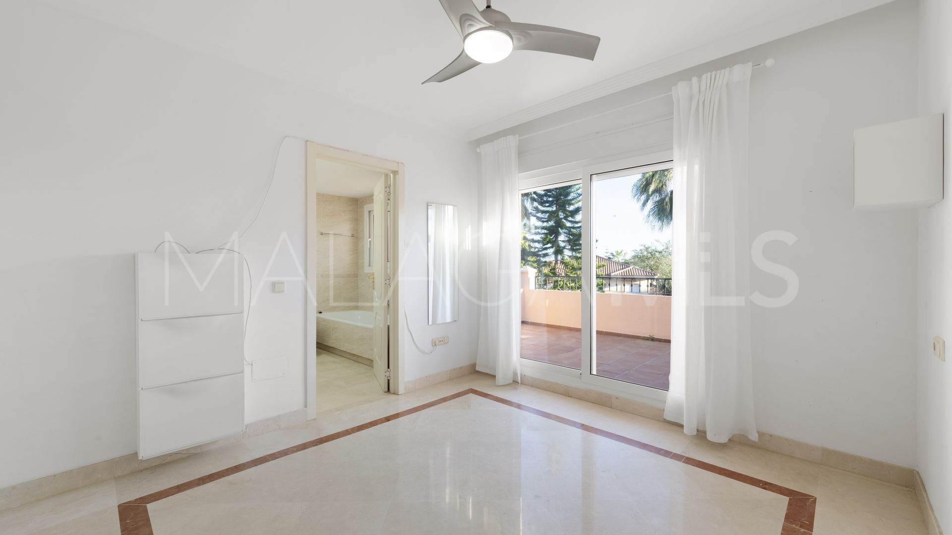 Parhus for sale in Riviera del Sol