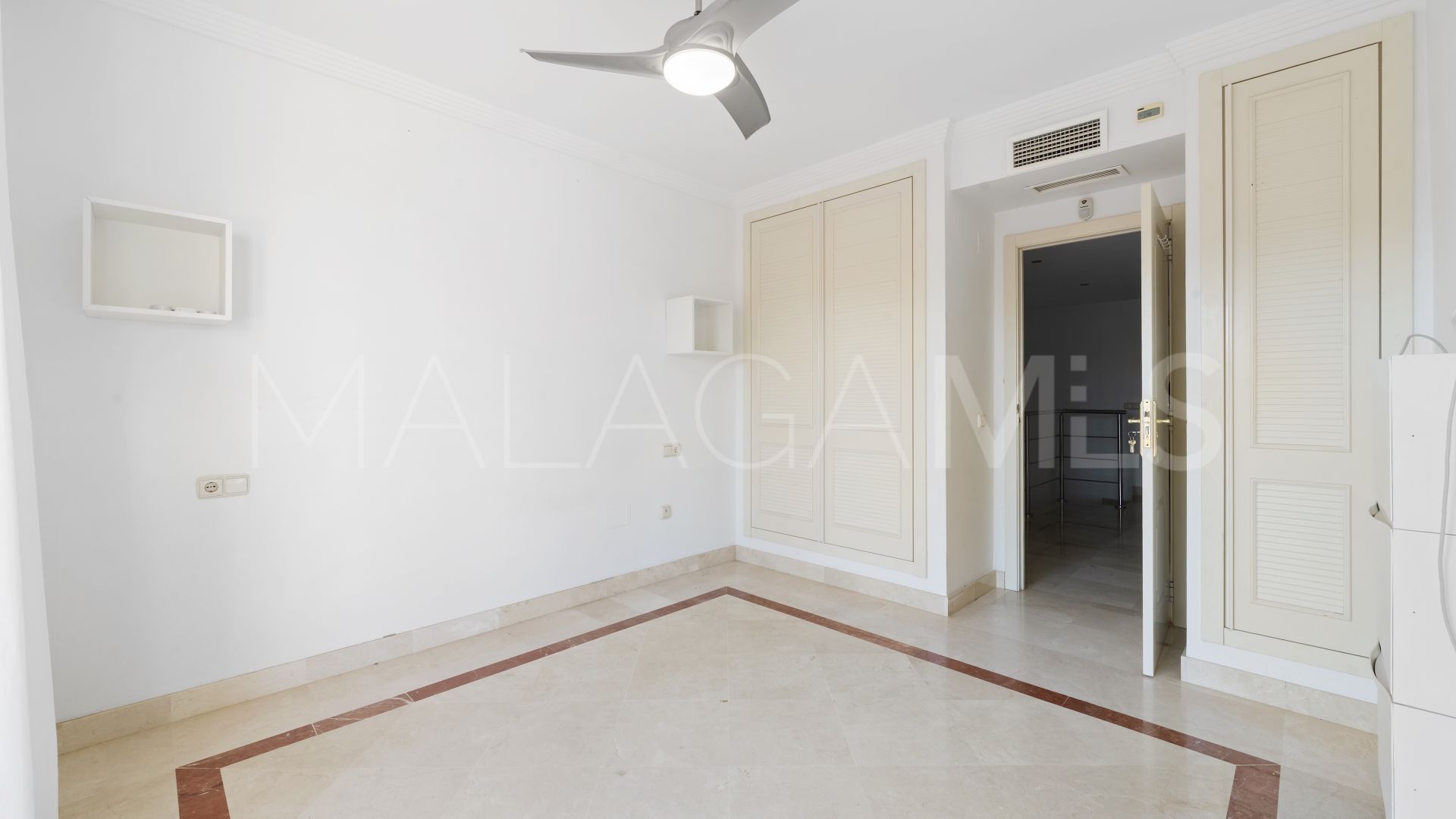 Parhus for sale in Riviera del Sol