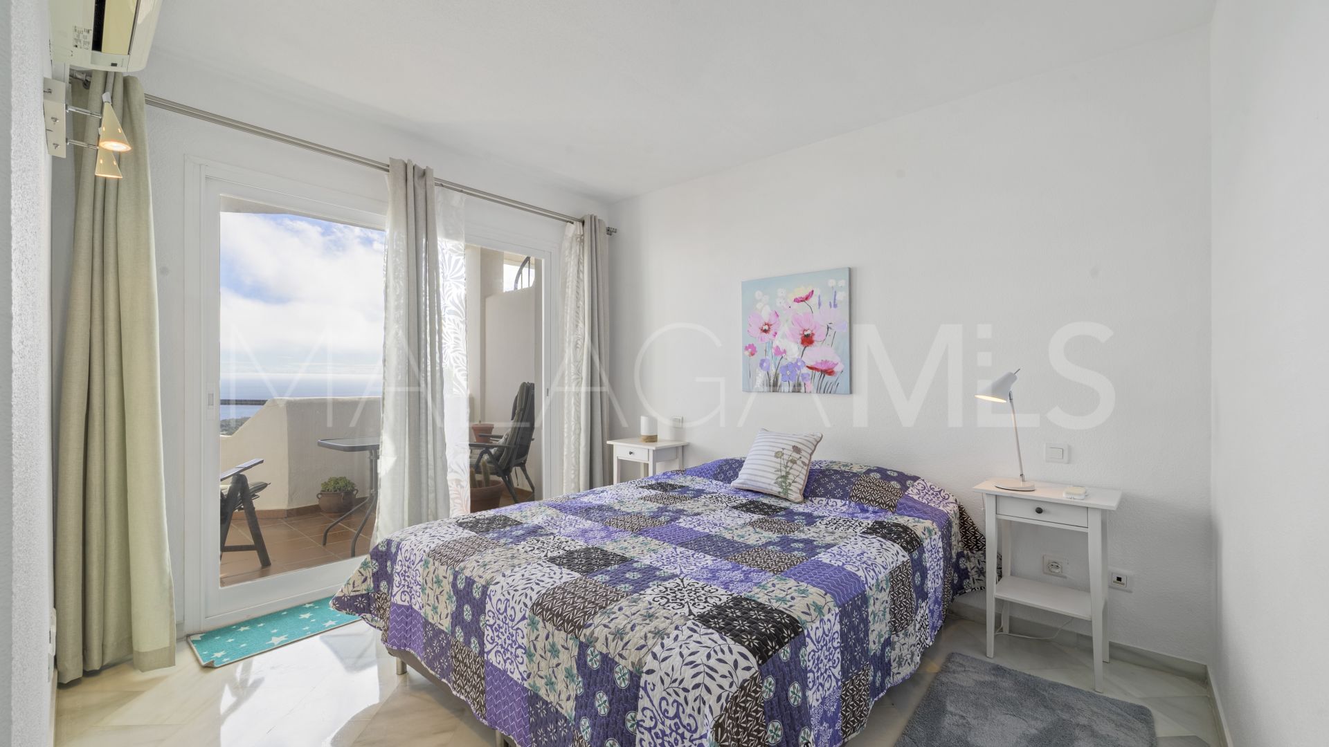 Lägenhet for sale in Calahonda