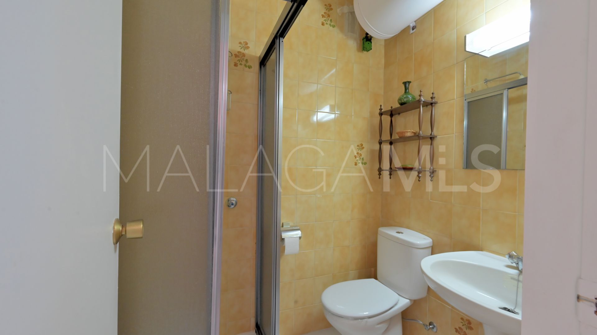 For sale 2 bedrooms ground floor apartment in Calahonda