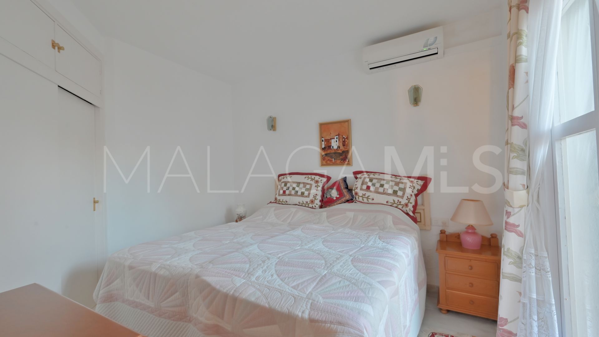 For sale 2 bedrooms ground floor apartment in Calahonda