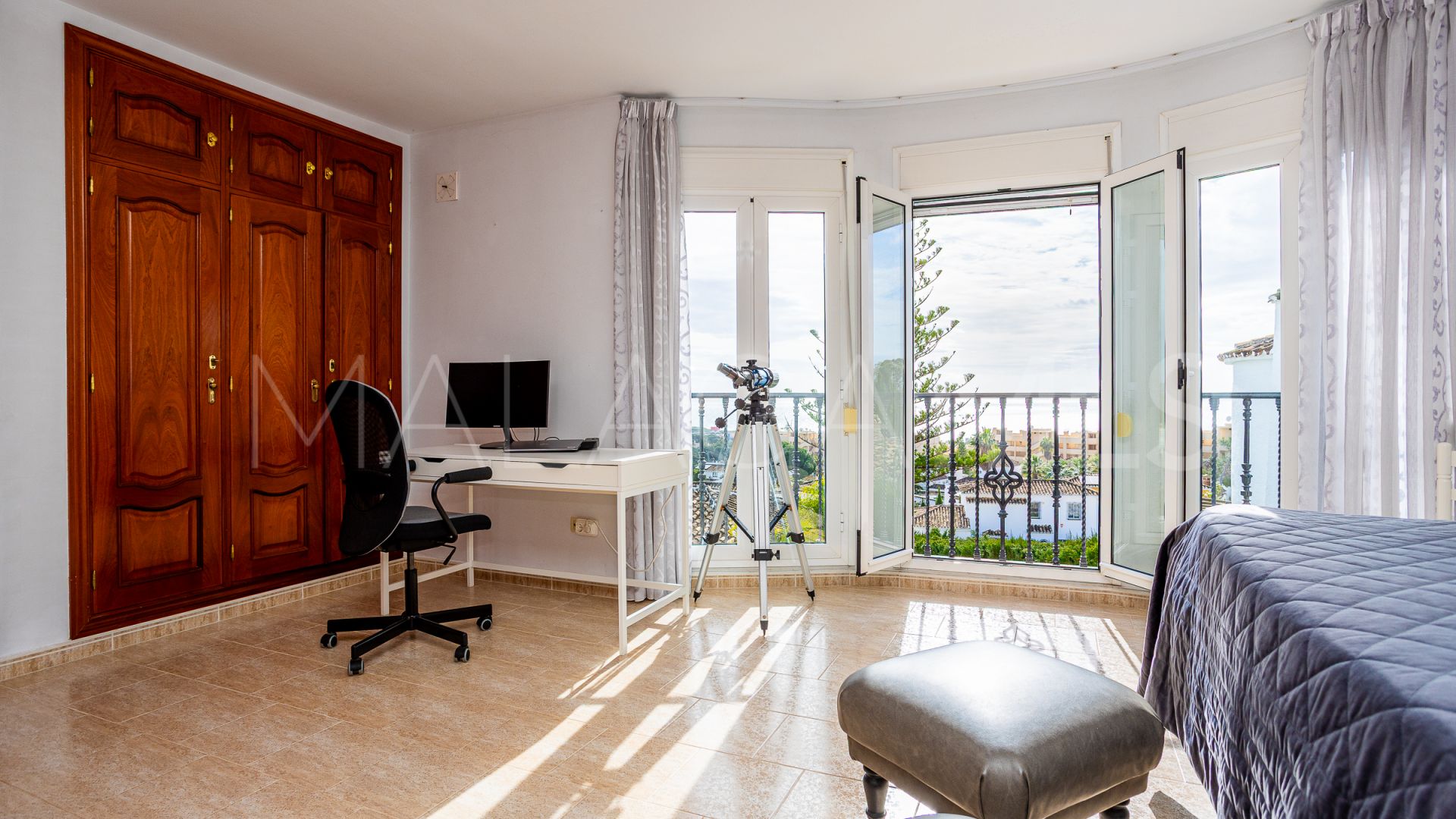 Villa with 4 bedrooms for sale in Calahonda