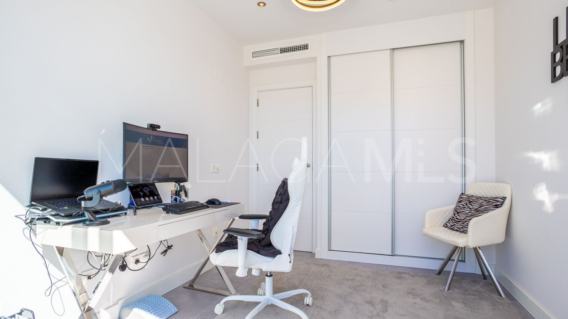 Takvåning for sale in Cala de Mijas