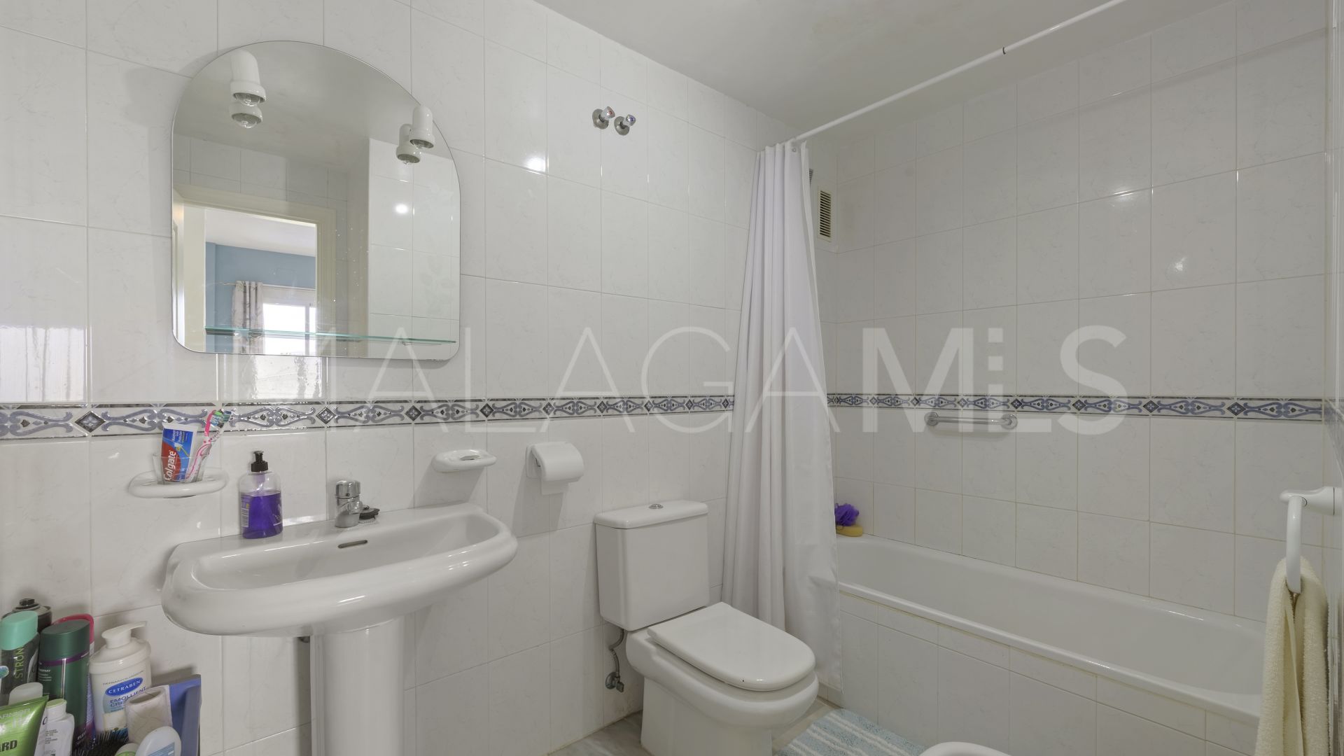 Buy apartamento in Miraflores Golf with 2 bedrooms