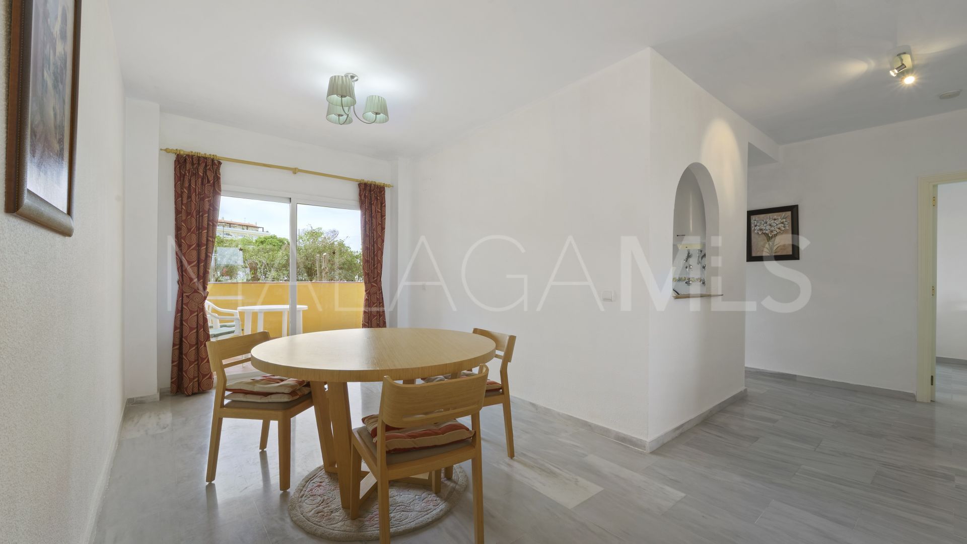 Buy apartamento in Miraflores Golf with 2 bedrooms