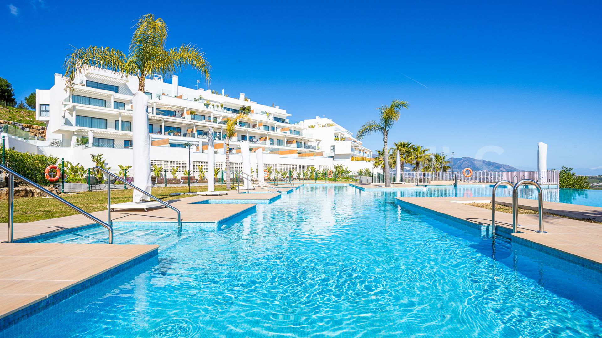 Erdgeschosswohnung for sale in Calanova Golf