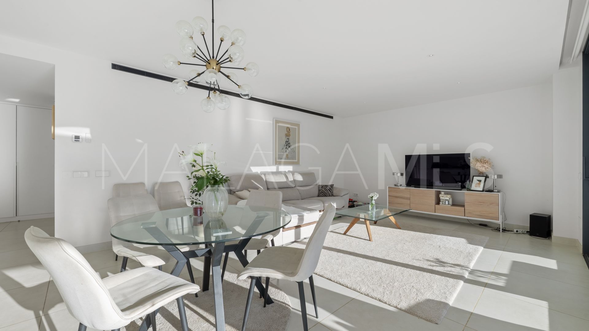 Apartamento planta baja a la venta in El Higueron with 2 bedrooms