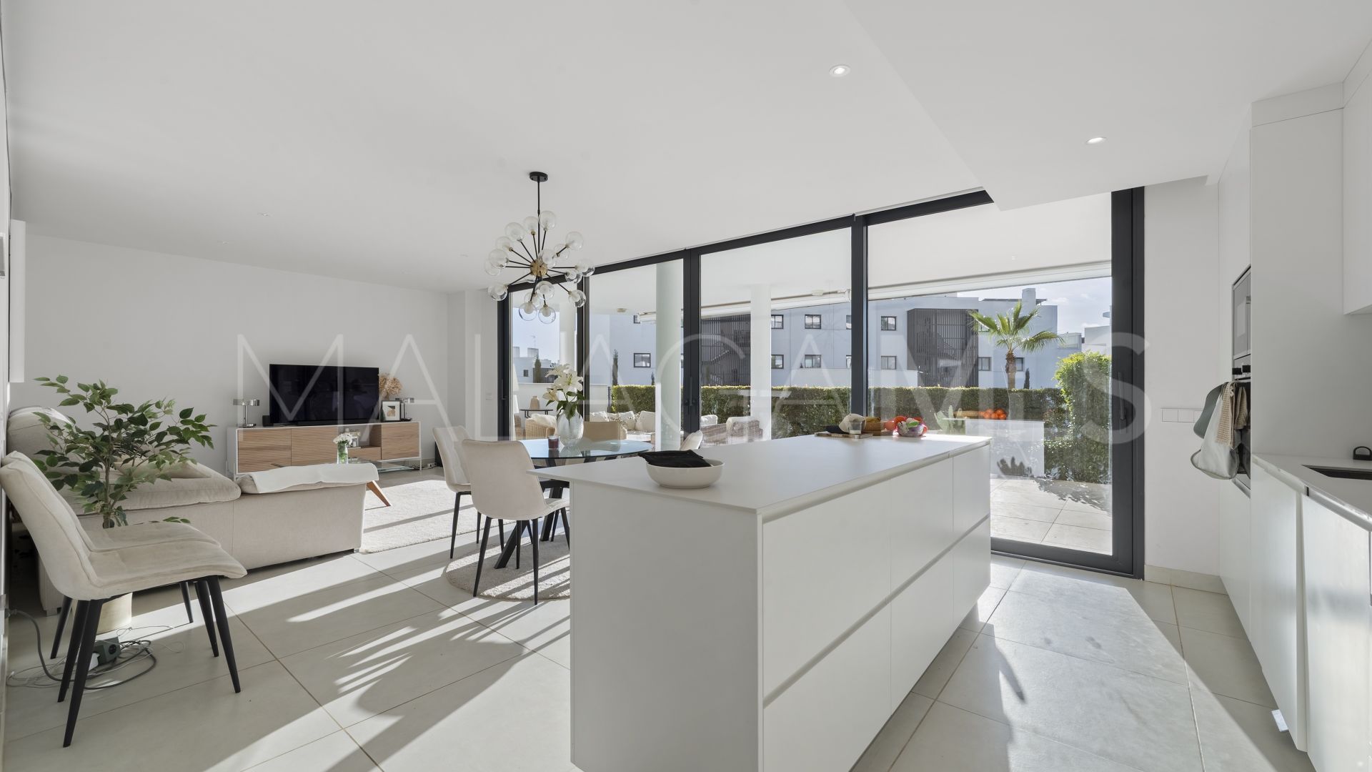 Apartamento planta baja a la venta in El Higueron with 2 bedrooms