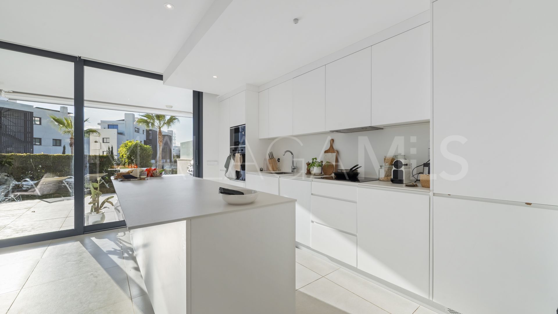 Apartamento planta baja a la venta in El Higueron with 2 bedrooms