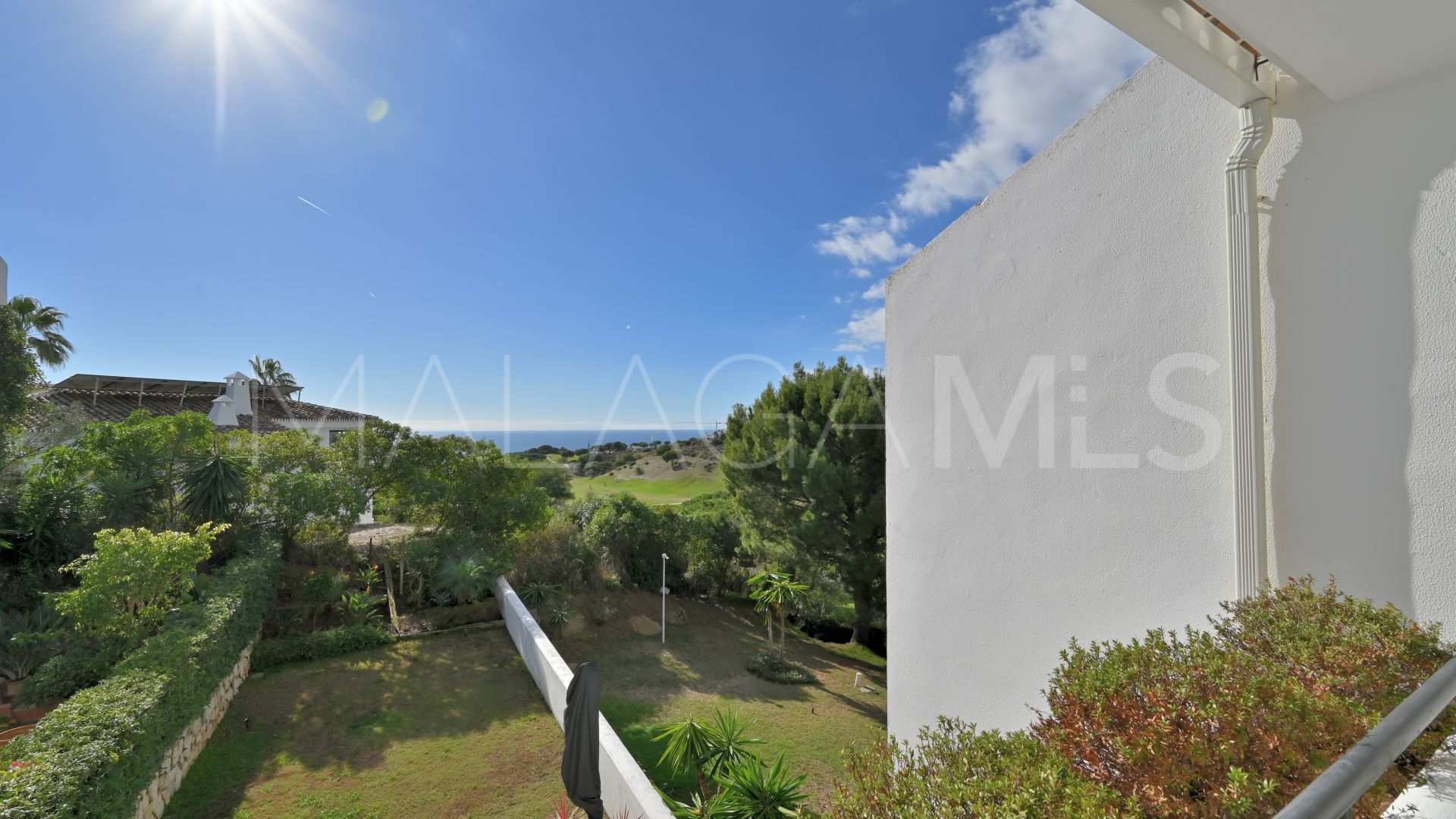 Maison de ville for sale in Calahonda