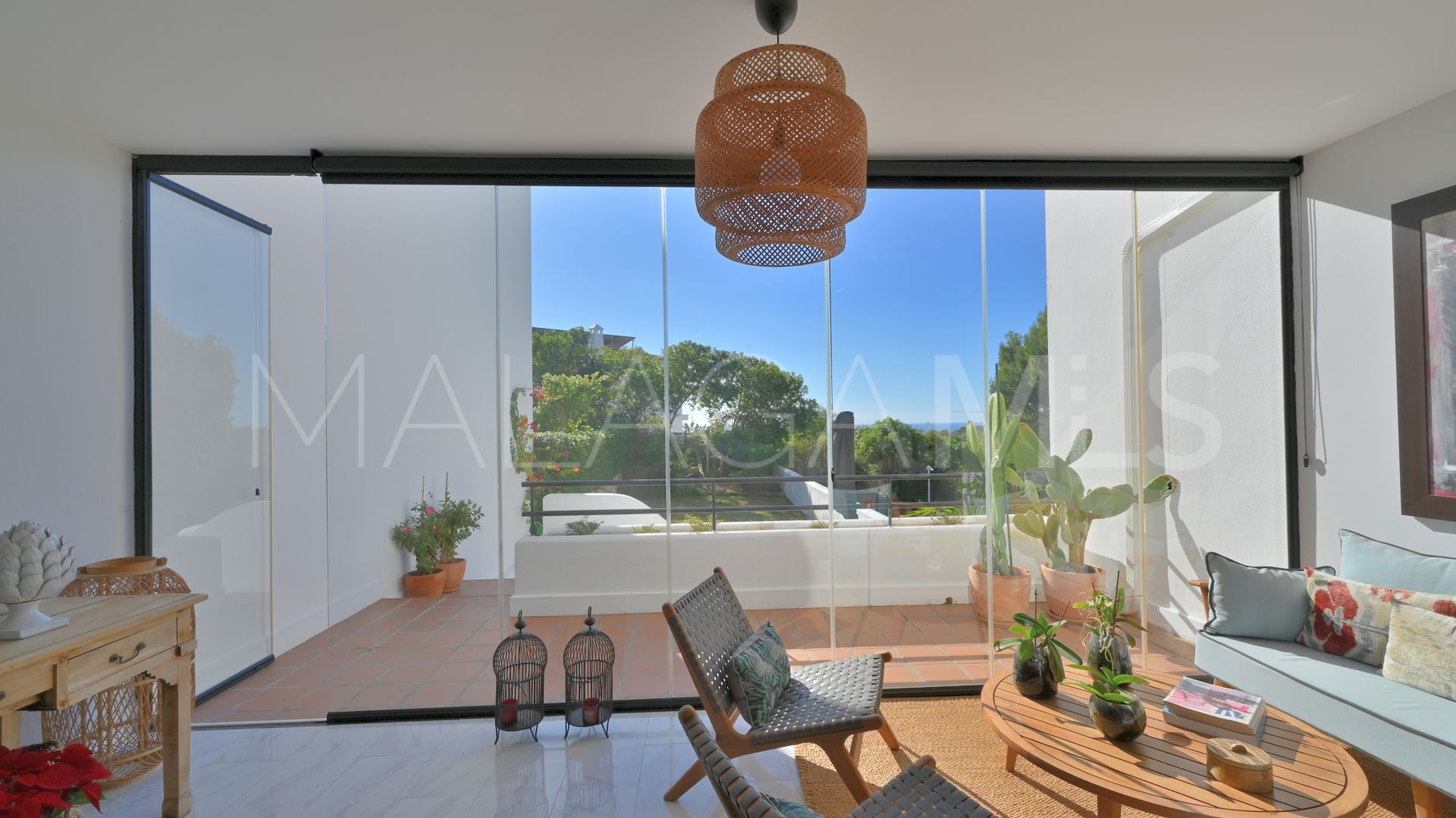 Maison de ville for sale in Calahonda