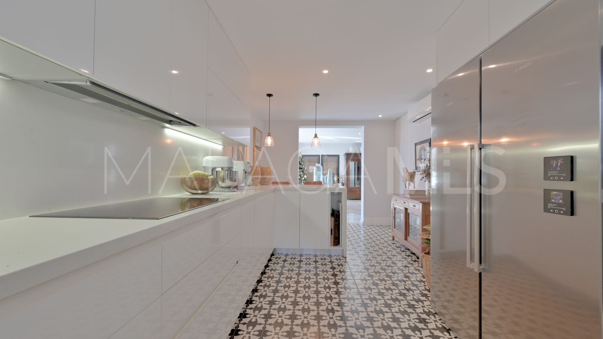 Maison de ville for sale in Calahonda