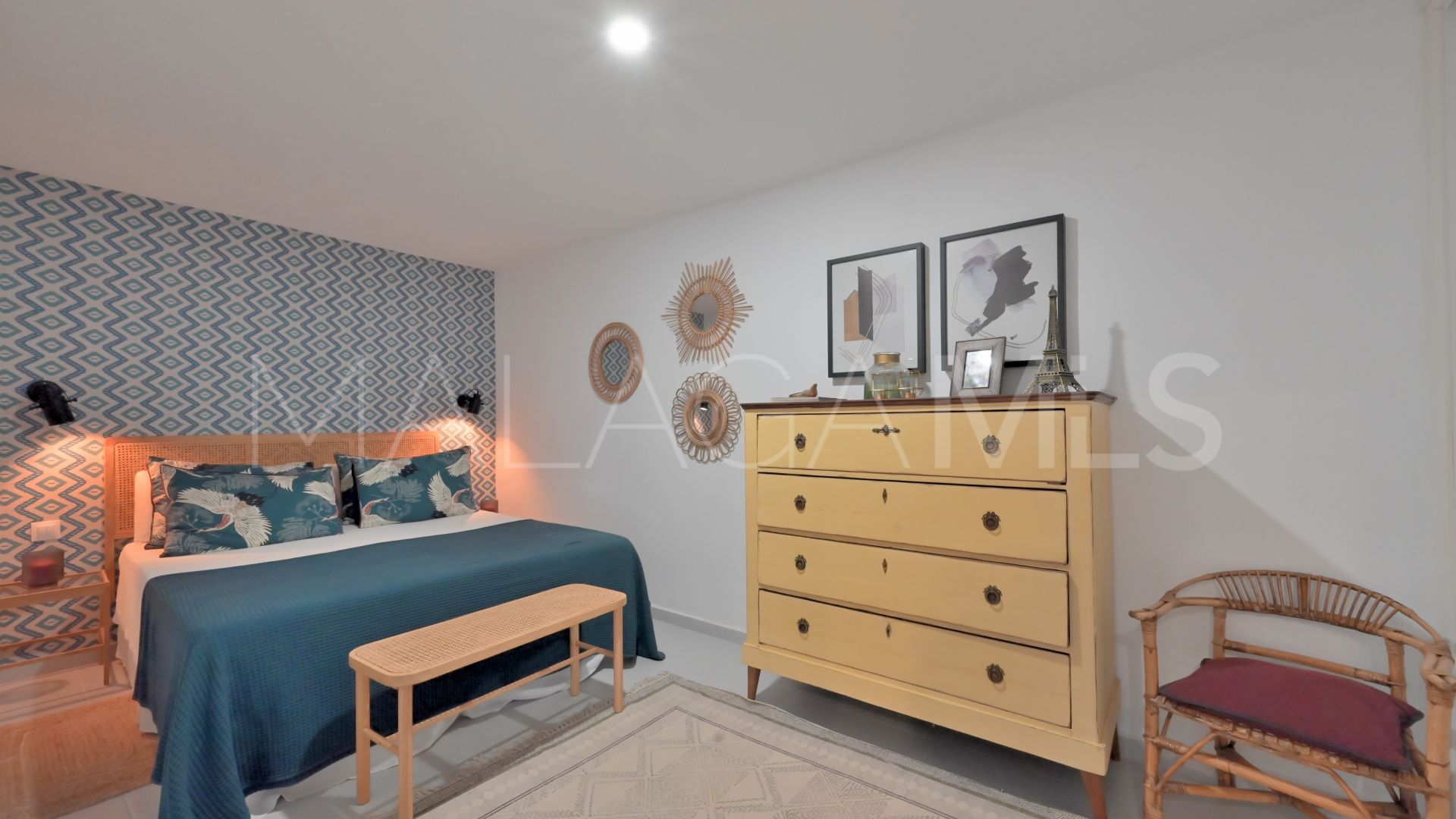 Maison de ville for sale in Calahonda